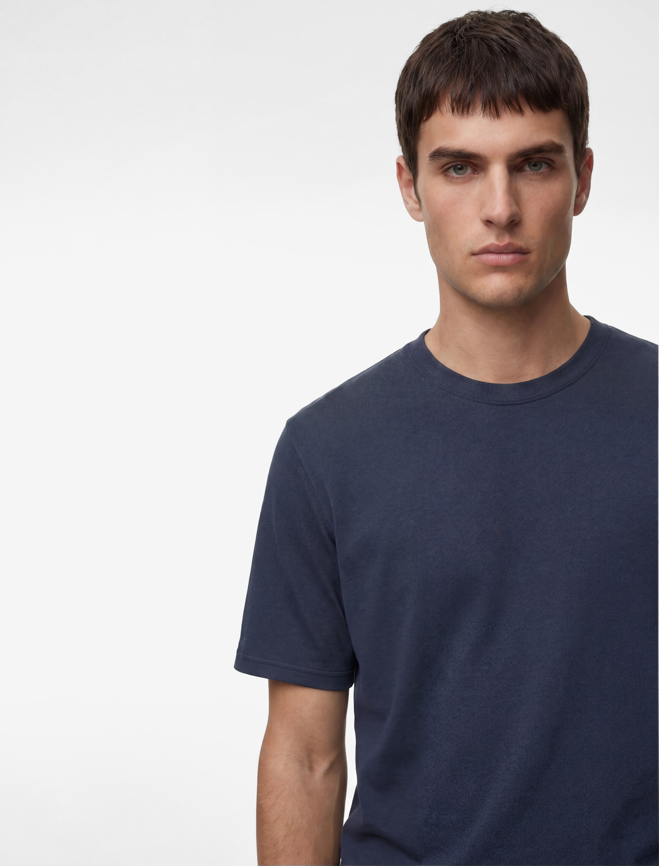   Regular Fit Bisiklet Yaka Viskon Karışımlı Kısa Kollu Basic Tişört