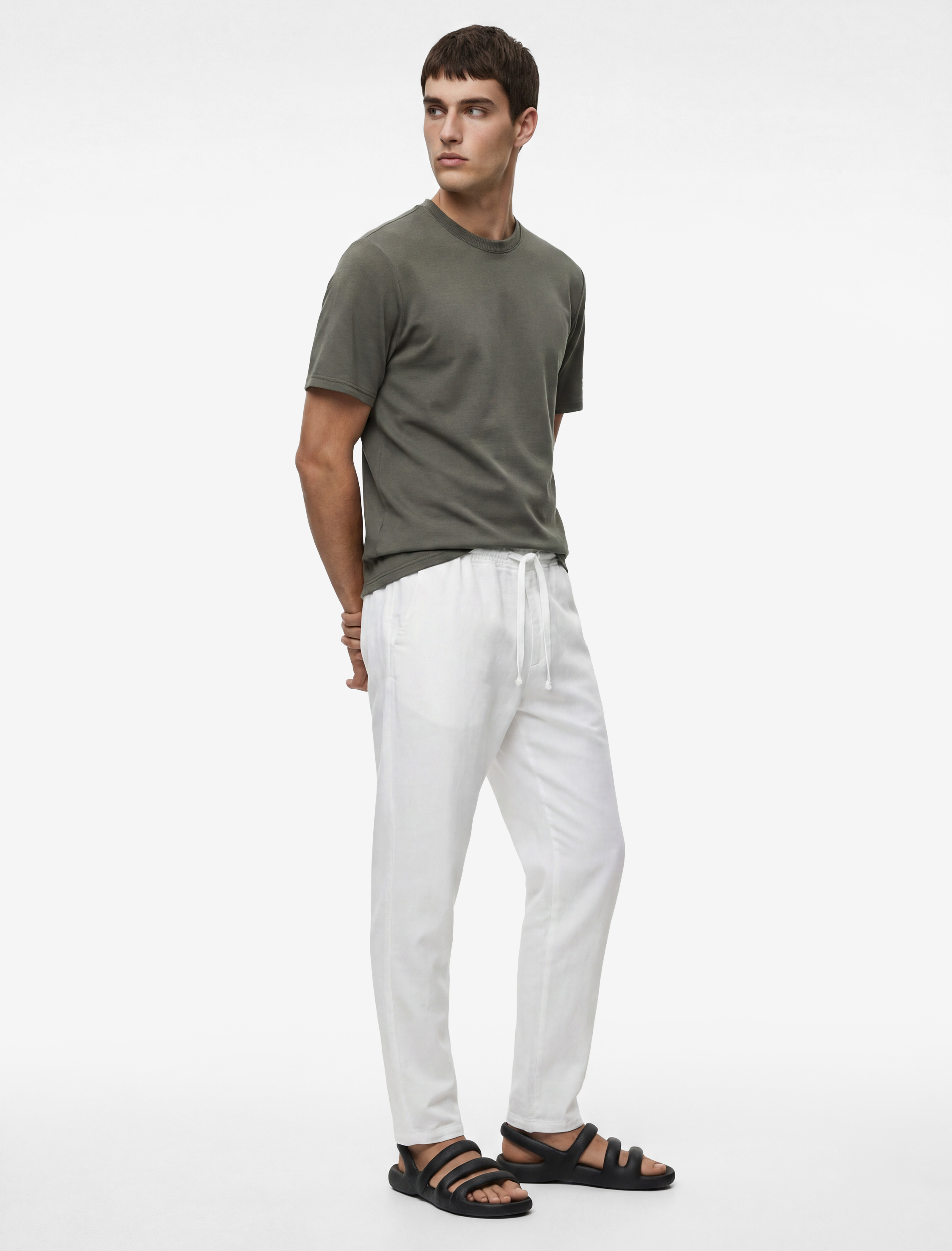   Regular Fit Bisiklet Yaka Viskon Karışımlı Kısa Kollu Basic Tişört