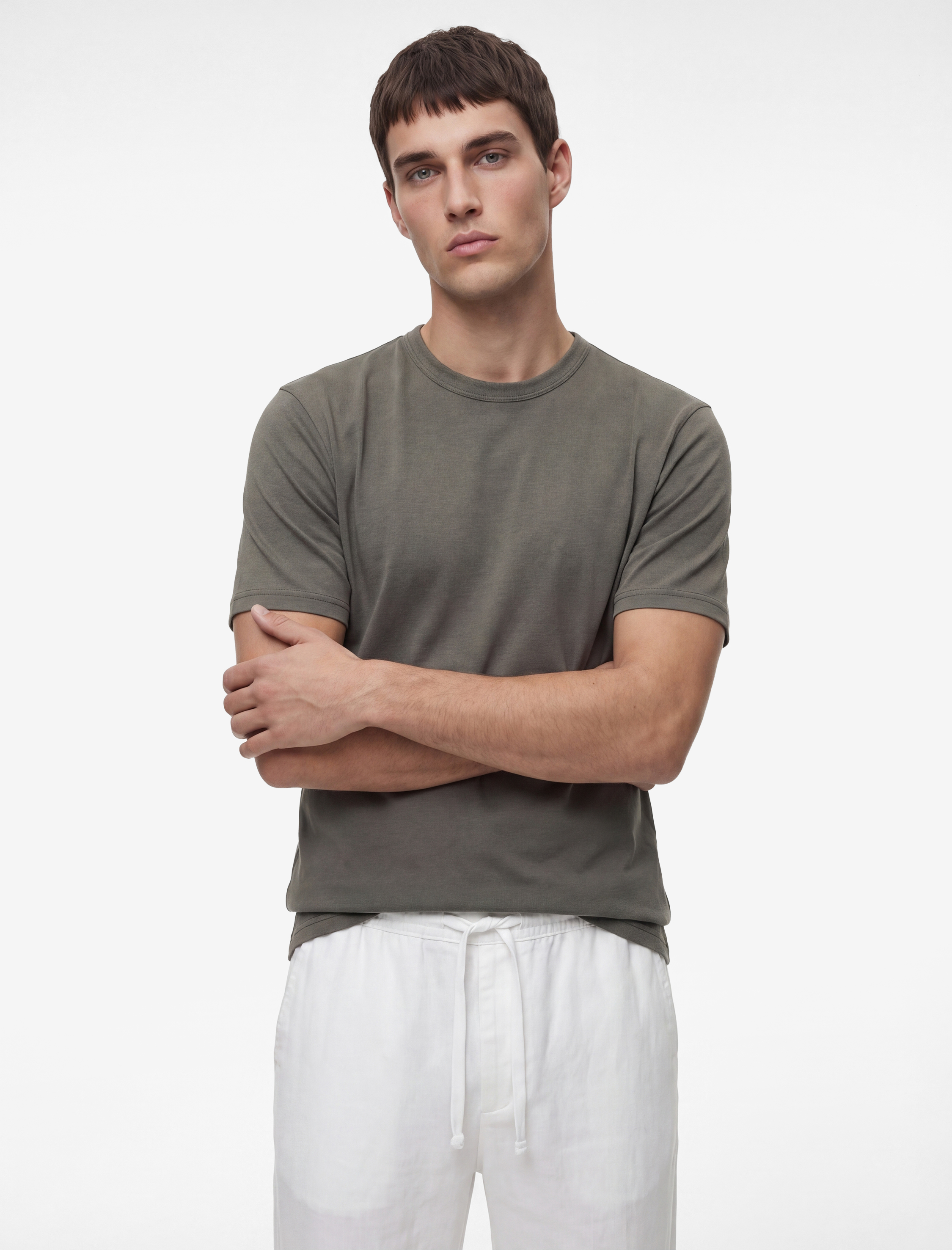   Regular Fit Bisiklet Yaka Viskon Karışımlı Kısa Kollu Basic Tişört