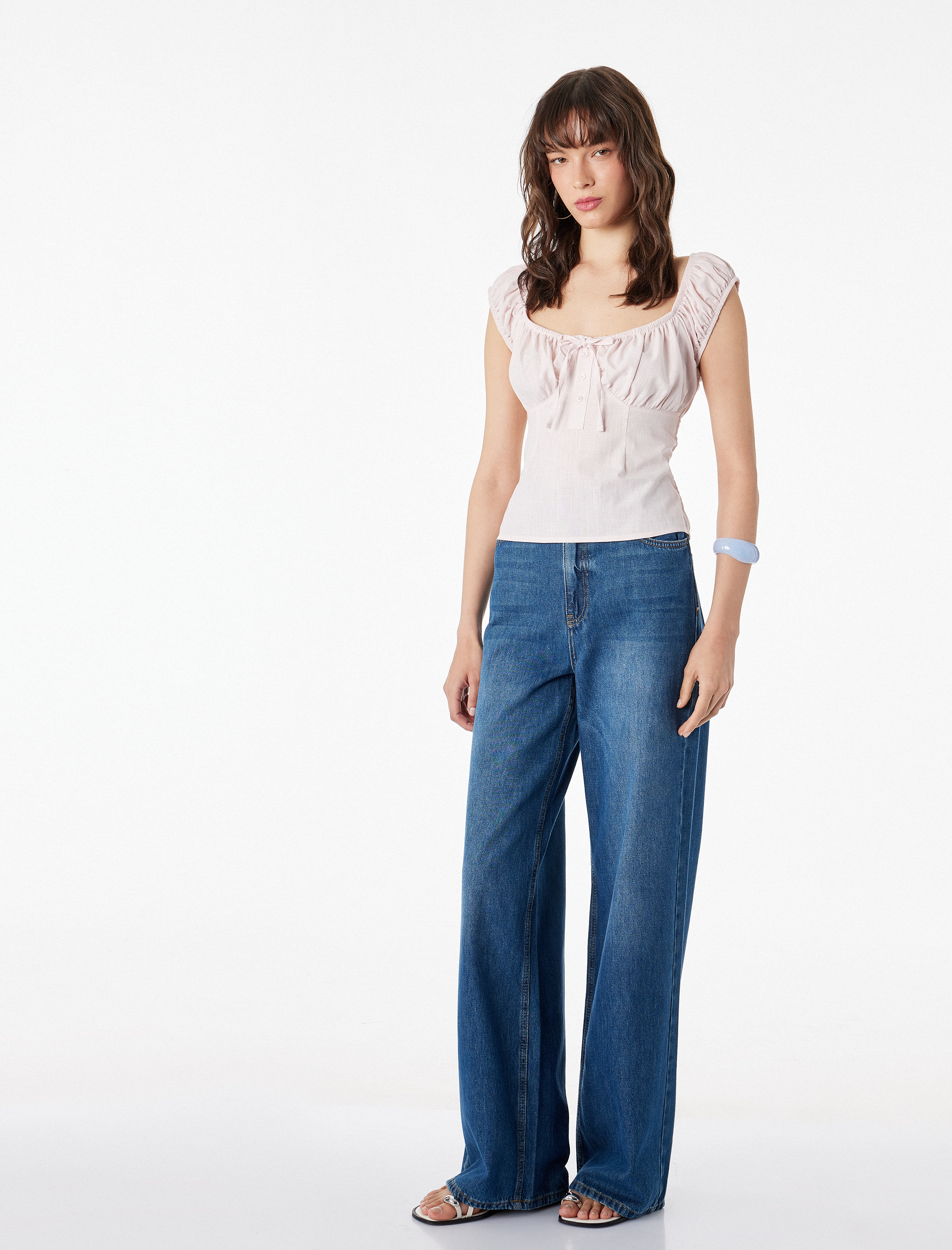   Pamuklu Slim Fit Kısa Balon Kol Bağlamalı Crop Bluz