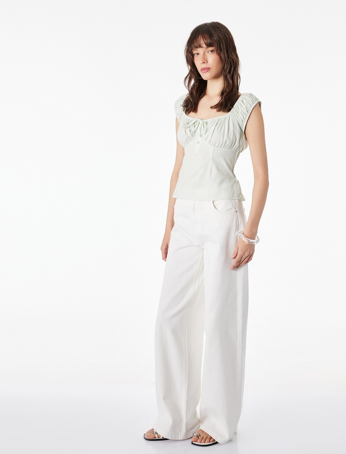  Pamuklu Slim Fit Kısa Balon Kol Bağlamalı Crop Bluz