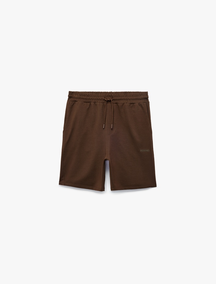  Pamuklu Cep Detaylı Beli Bağcıklı Baskılı Bermuda Şort