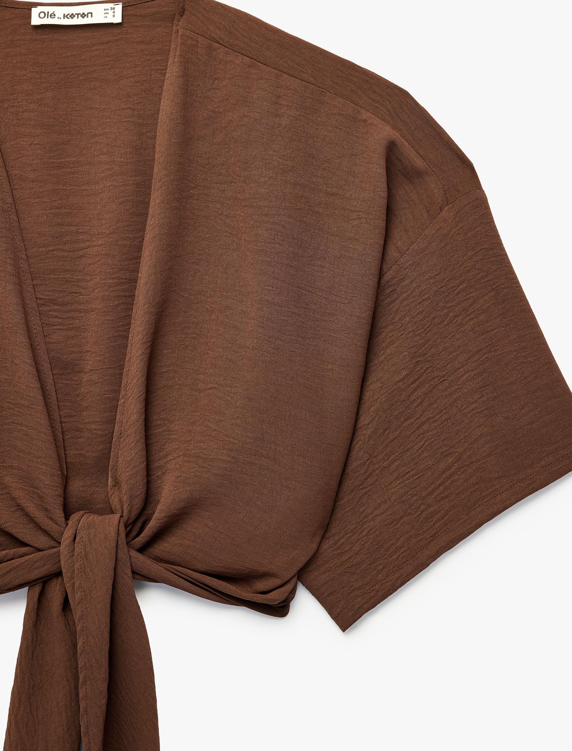   Kısa Kollu Kruvaze Yaka Bağlamalı Crop Oversize Kimono