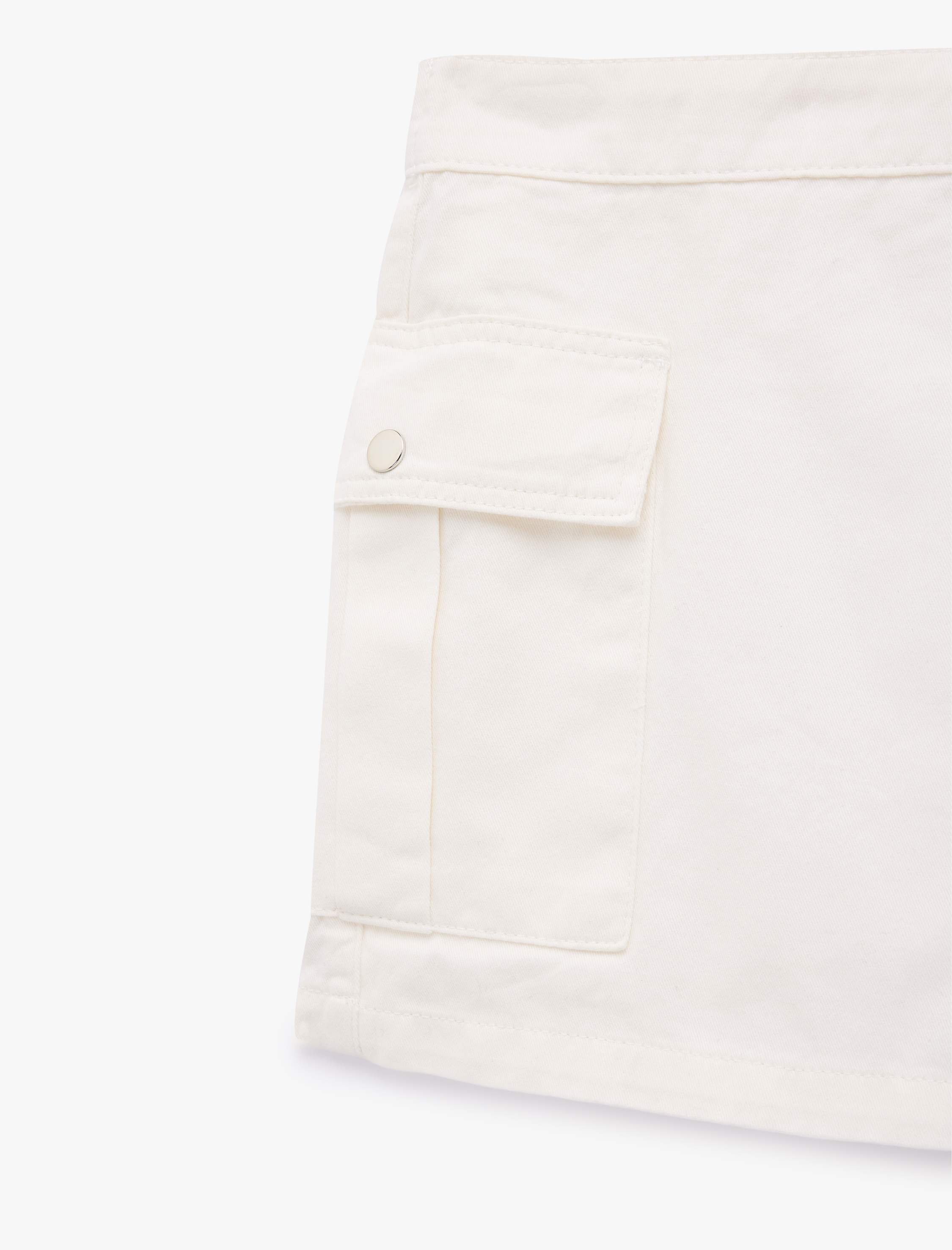   Kemer Detaylı Rahat Kalıp Pamuklu Kargo Cepli Mini Şort Etek