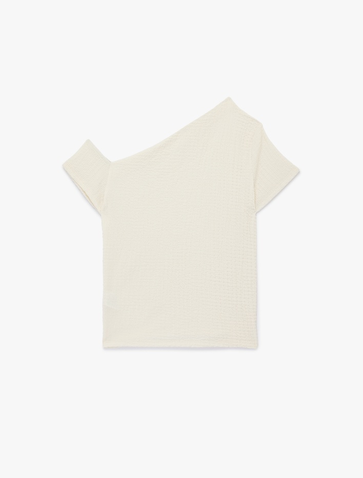  Bürümcük Kumaş Slim Fit Kısa Kollu Asimetrik Kesim Tek Omuz Bluz