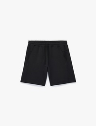 Rahat Kalıp Cepli Bermuda Beli Bağcıklı Spor Şort