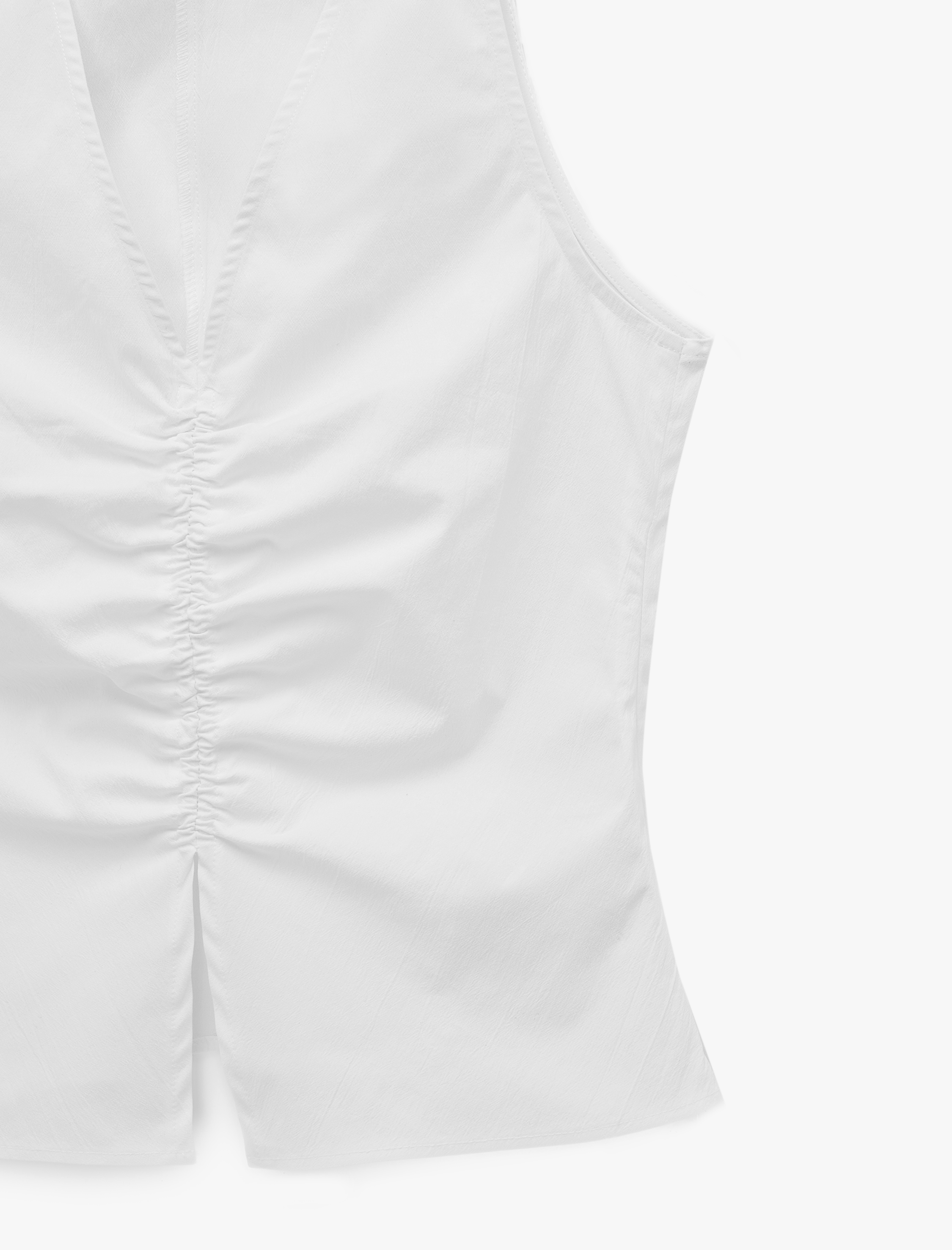   Pamuklu Slim Fit Yırtmaçlı V Yaka Kolsuz Drapeli Bluz