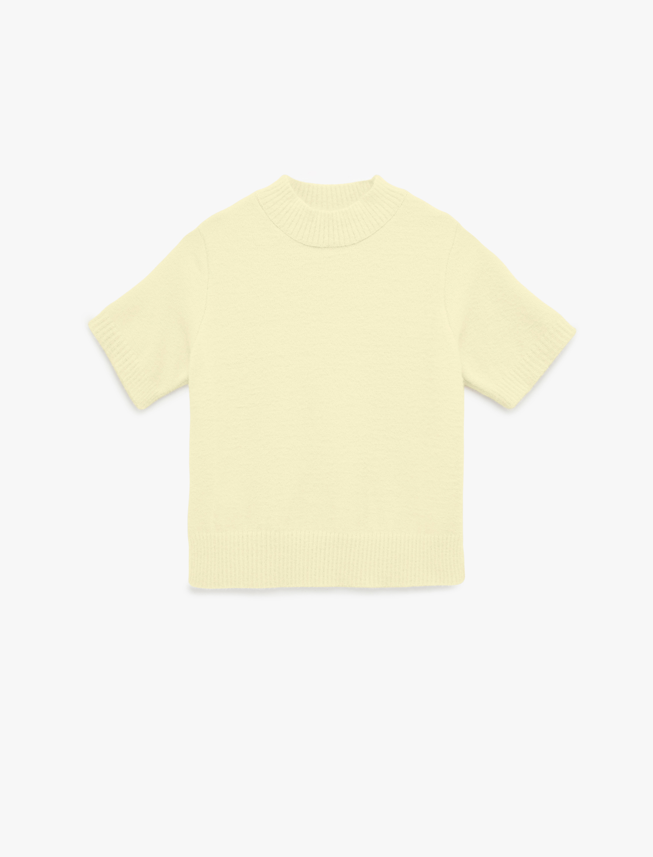   Regular Fit Kısa Kollu Dik Yaka Triko Kazak