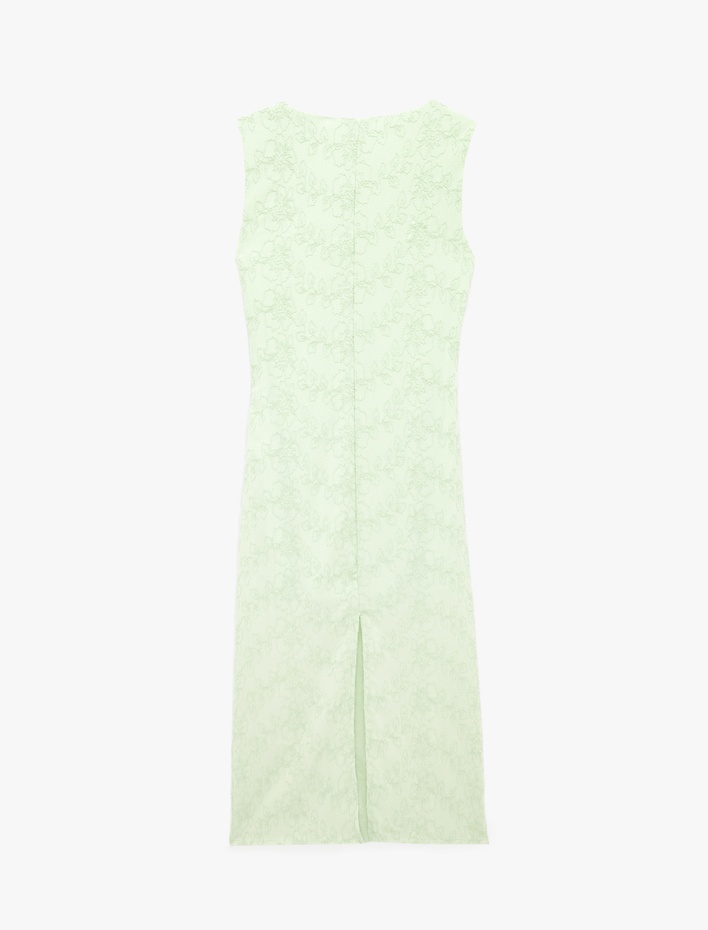  Kolsuz Bisiklet Yaka Drapeli Çiçek Nakışlı Uzun Elbise