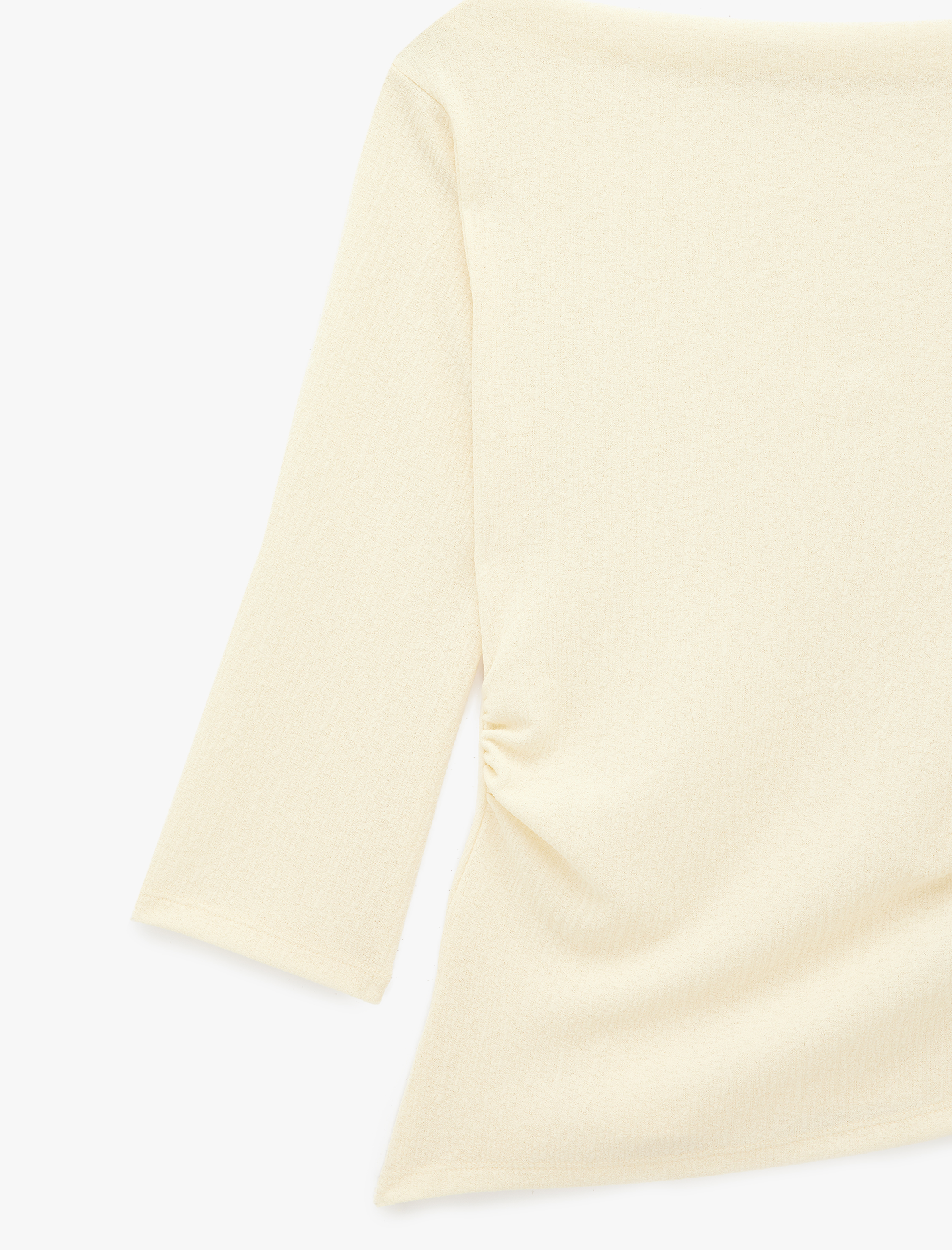   Krep Kumaş Slim Fit Drape Detaylı Asimetrik Kesim Yuvarlak Kayık Yaka Tişört