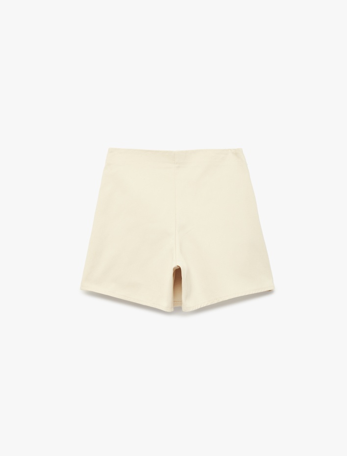 Kız Çocuk Metal Toka Detaylı Pamuklu Pileli Şort Etek