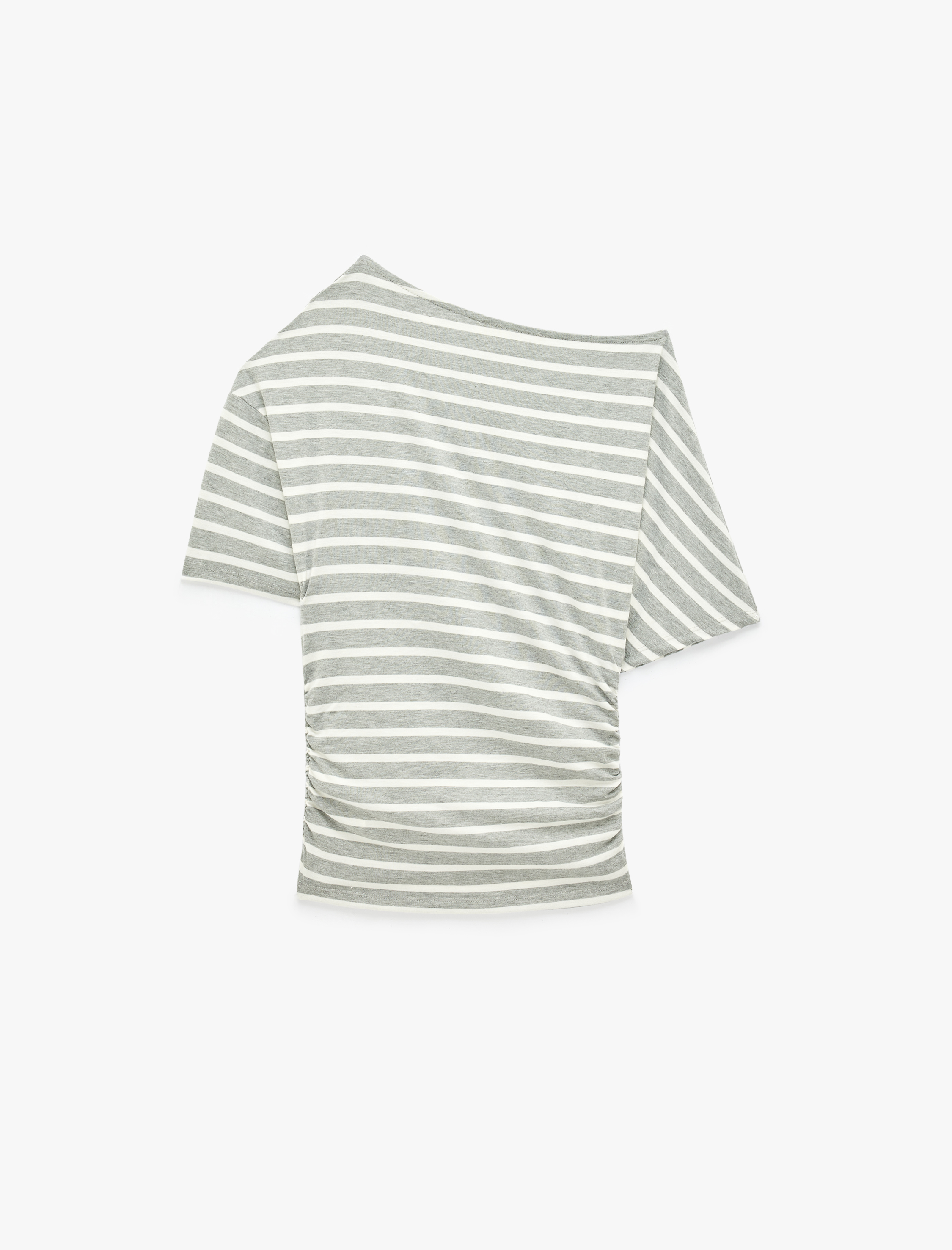   Slim Fit Drape Detaylı Omzu Açık Kayık Yaka Tişört