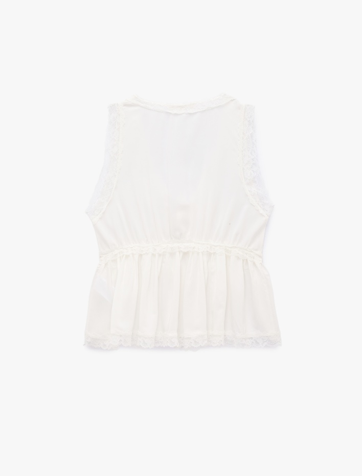  Önden Bağlamalı Fiyonklu Dantel Detaylı V Yaka Kolsuz Bluz