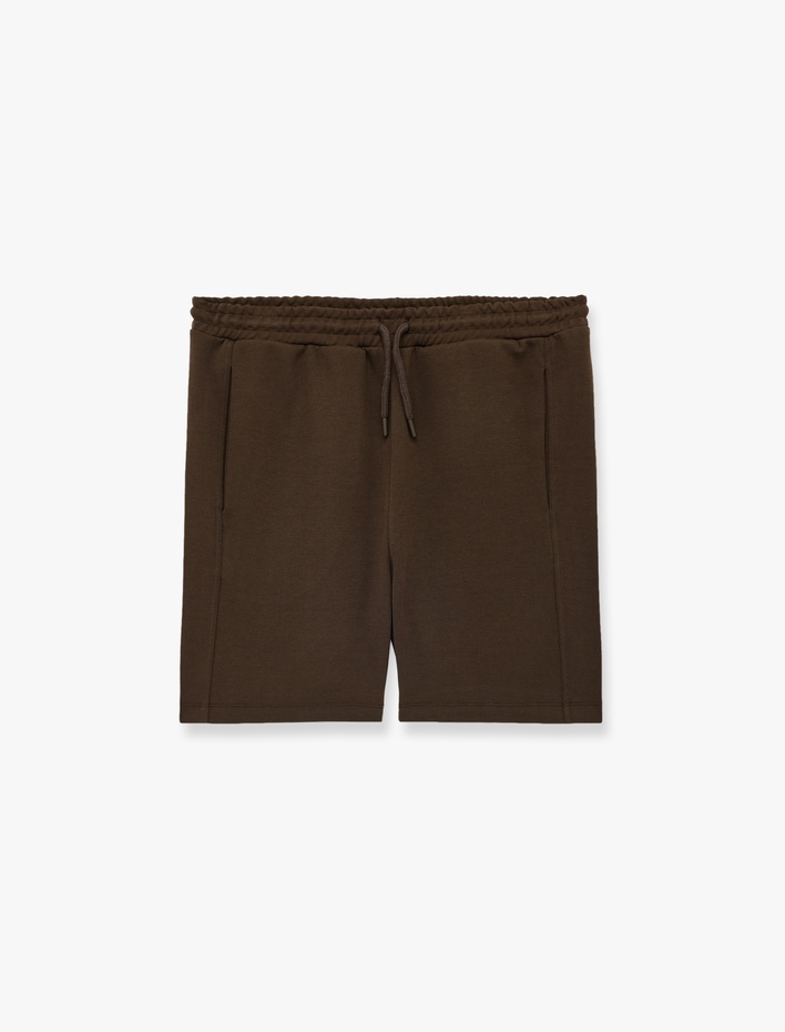  Dikiş Detaylı Cepli Beli Bağcıklı Şort