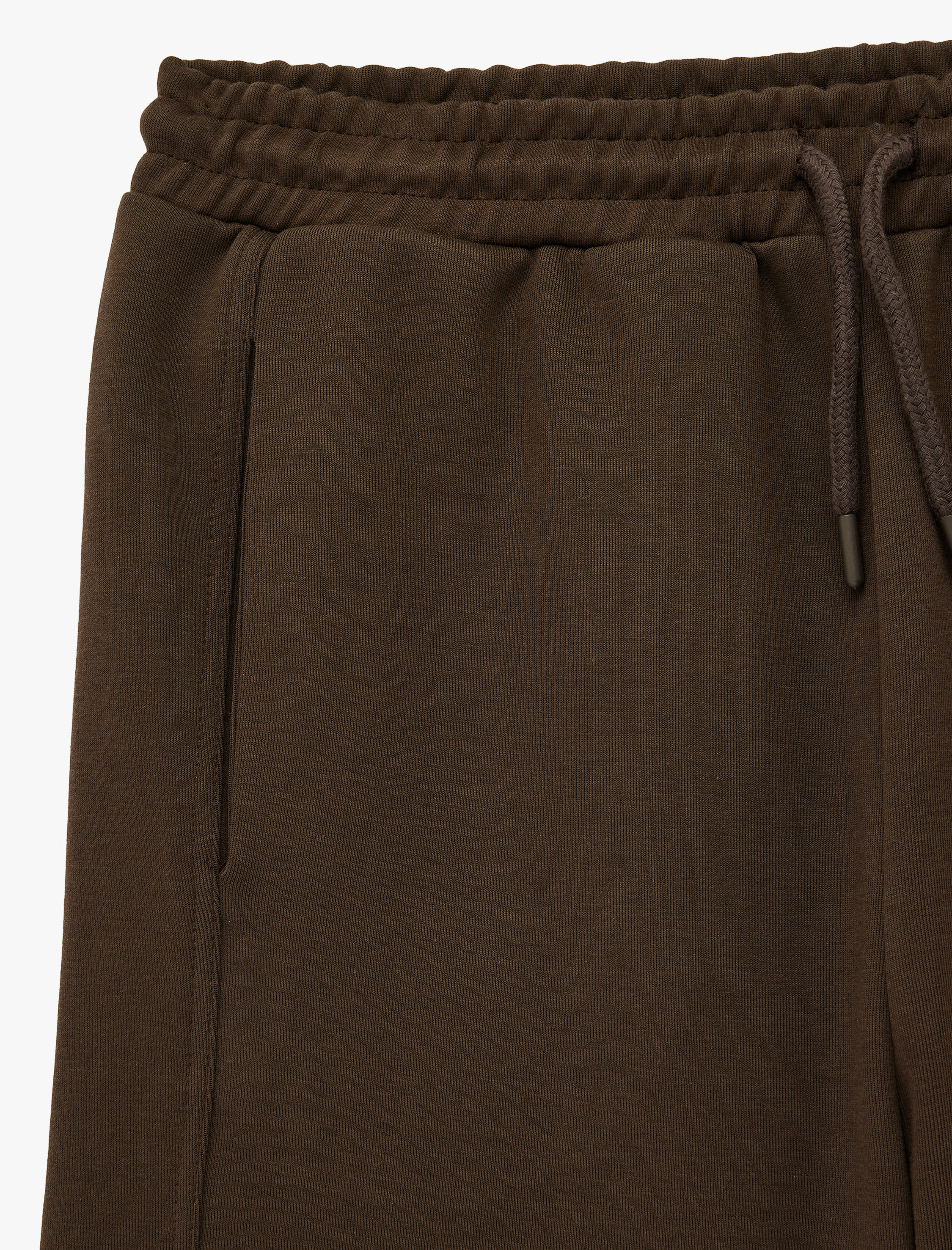   Dikiş Detaylı Cepli Beli Bağcıklı Şort