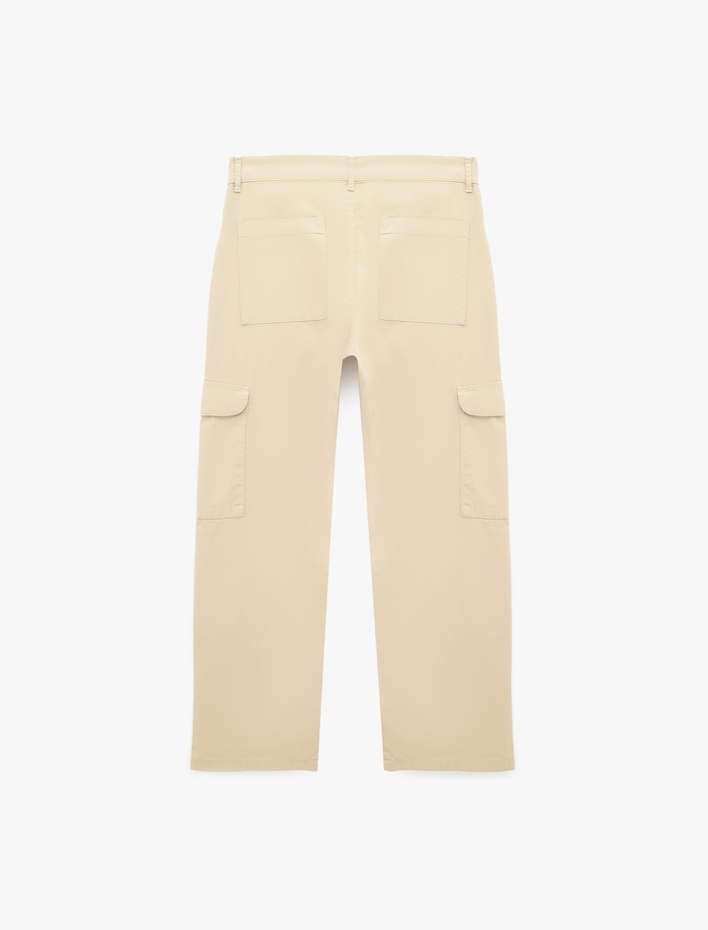  Regular Fit Pamuklu Gabardin Kargo Pantolon