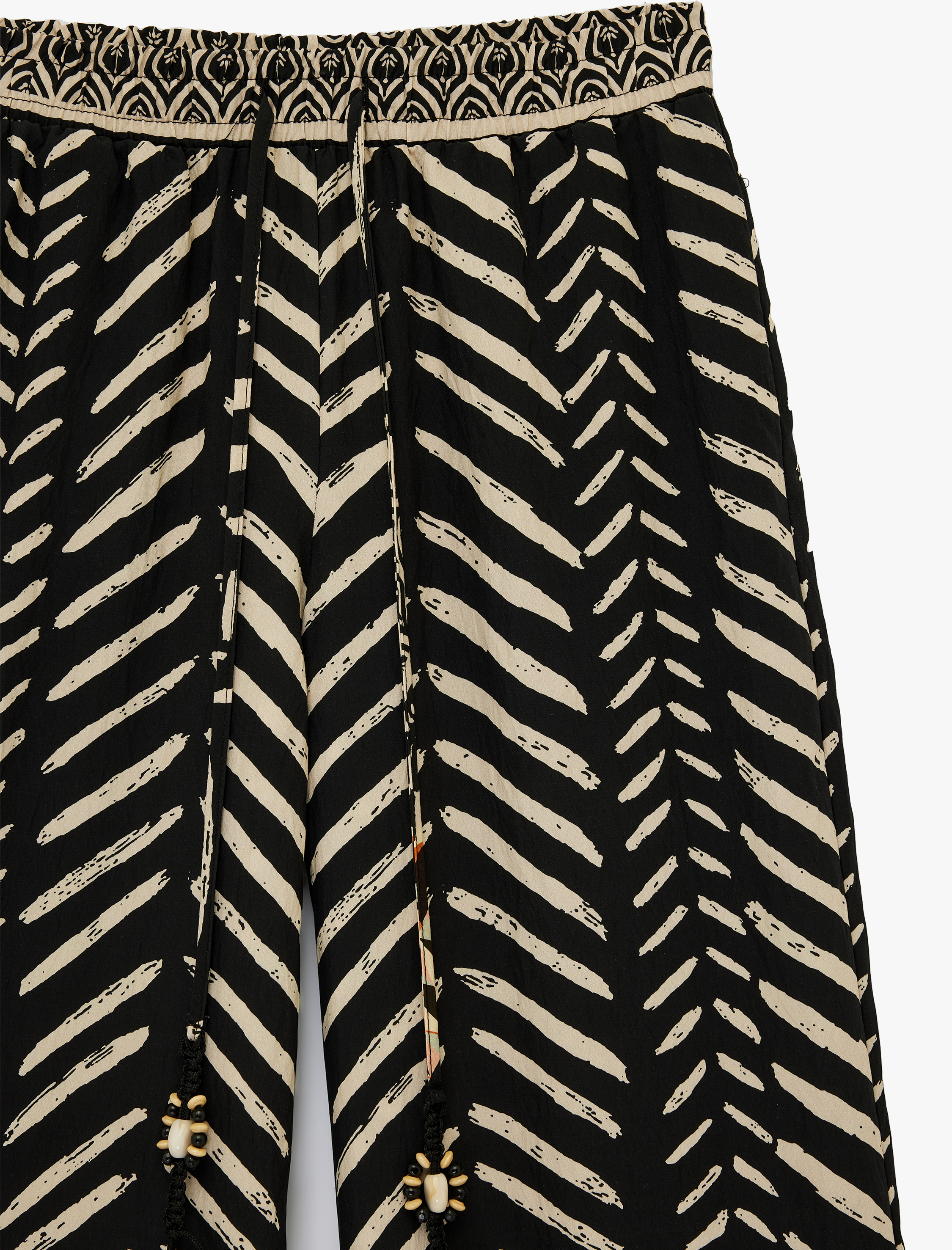   Viskon Salda Kumaş Cepli Geniş Paça Desenli Pantolon