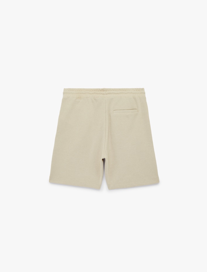  Regular Fit Cepli Bermuda Beli Bağcıklı Şort