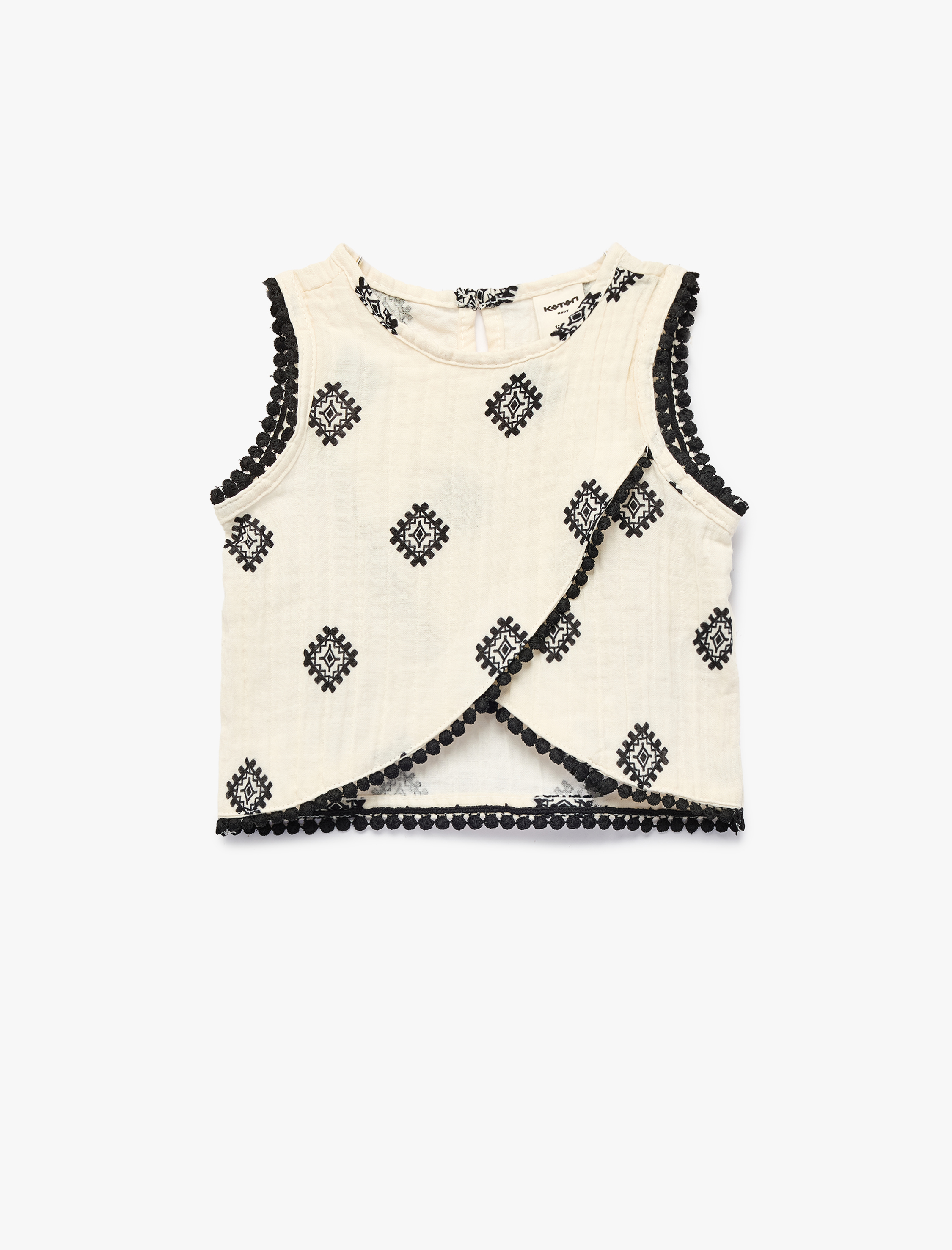  Kız Bebek Asimetrik Kesim Bisiklet Yaka Kolsuz Nakışlı Müslin Bluz