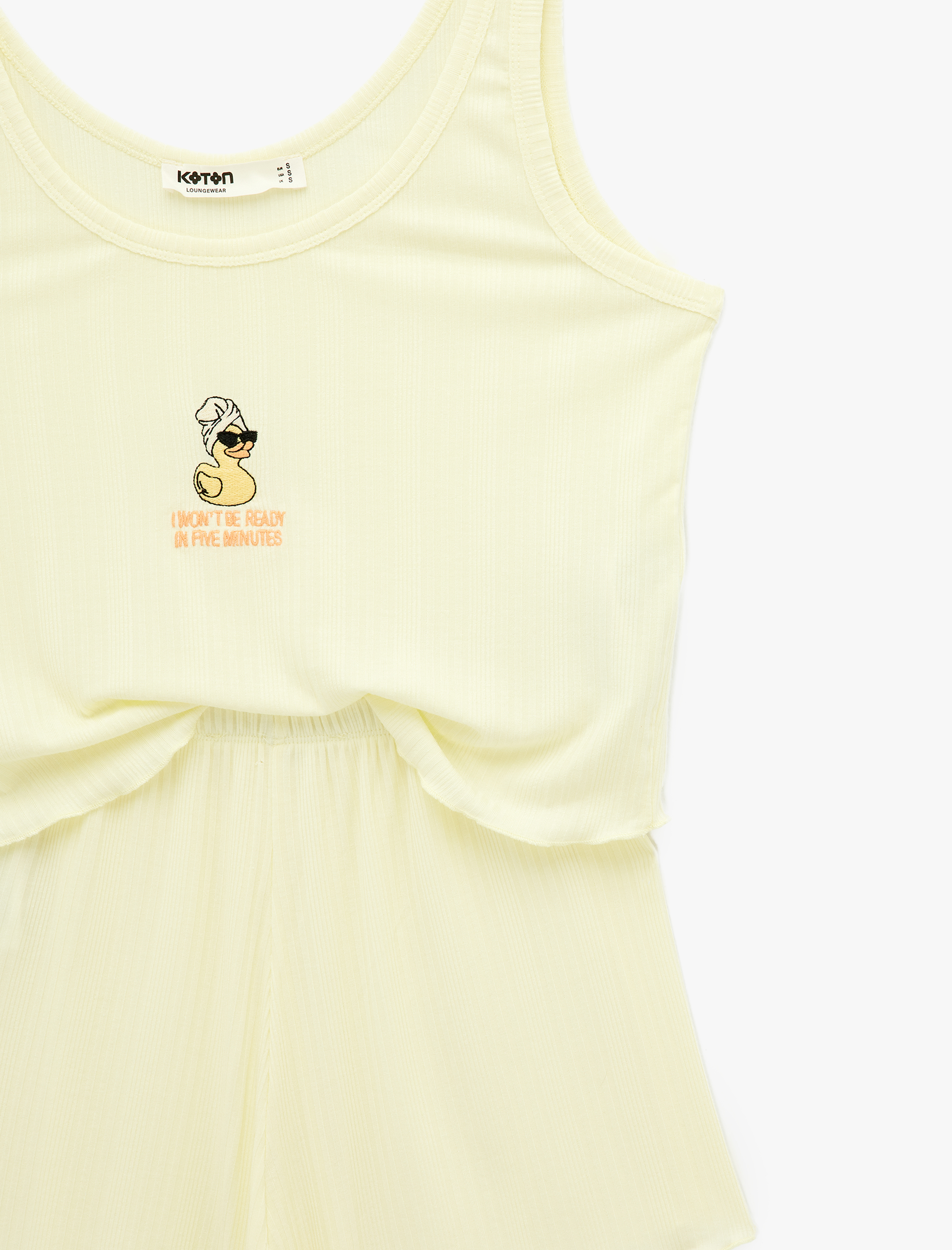  Modal Kumaş Askılı Şortlu Pijama Takımı