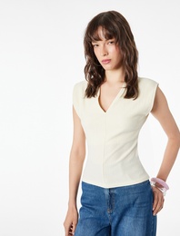 Dokulu Kolsuz Slim Fit V Yaka Bluz