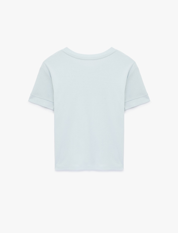  Slim Fit Kısa Kollu Bisiklet Yaka Basic Tişört