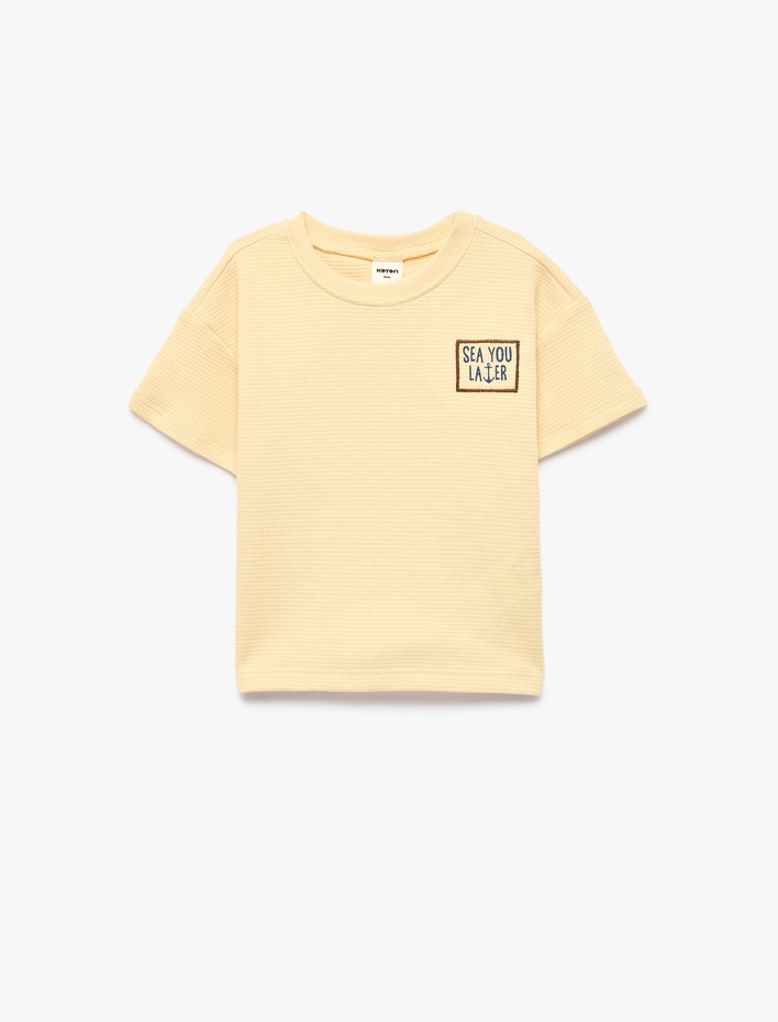 Erkek Bebek Kısa Kollu Bisiklet Yaka Nakışlı Pamuklu Oversize Tişört