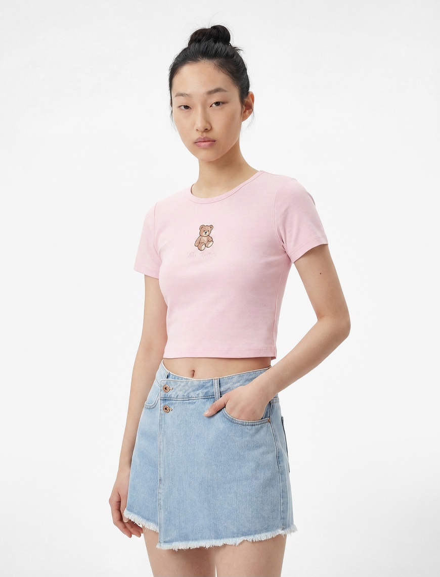 Koton Kadın Pamuklu Düğme Detaylı Cepli Asimetrik Mini Denim Şort Etek