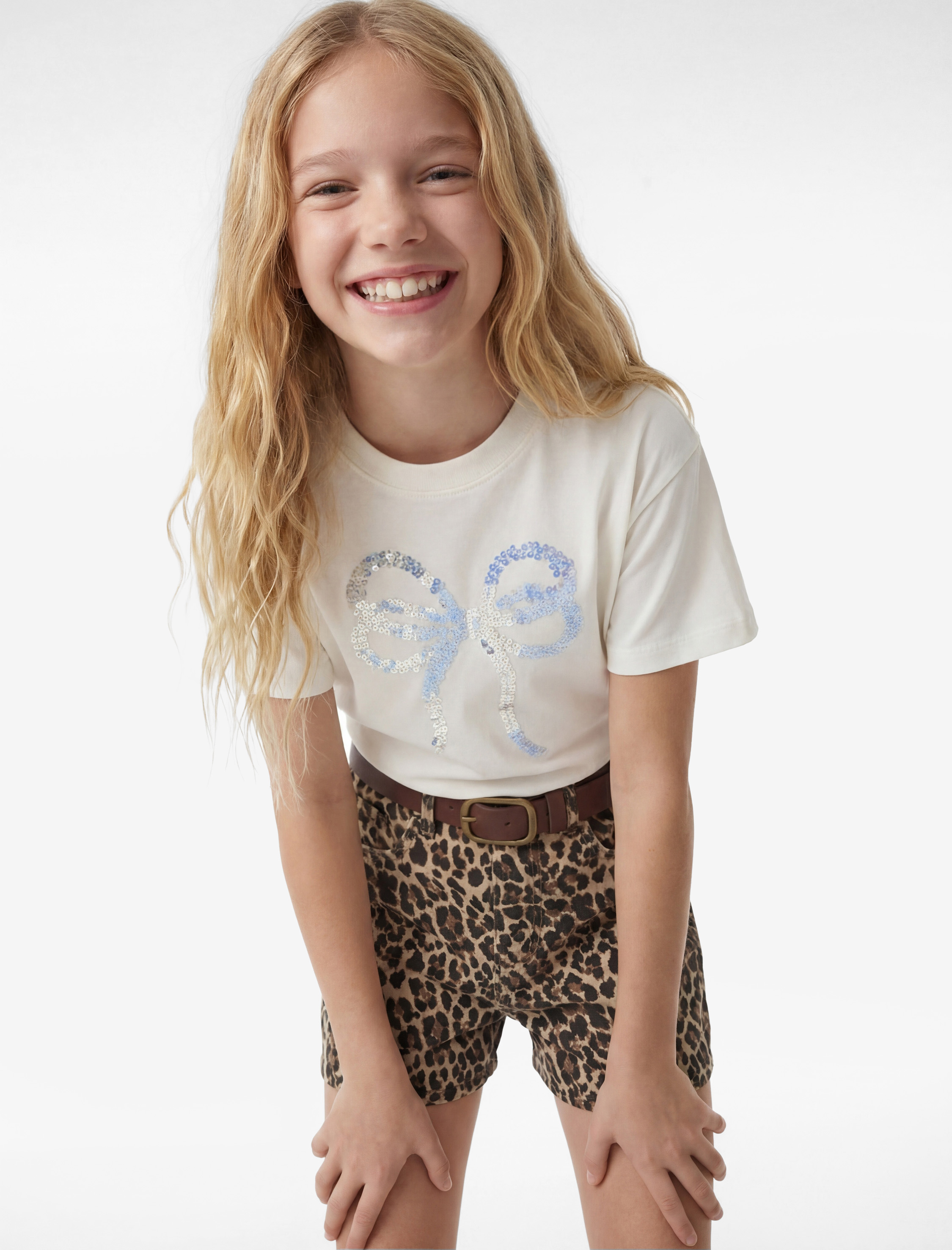  Kız Çocuk Pullu Payetli Fiyonk Baskılı Bisiklet Yaka Kısa Kollu Pamuklu Tişört