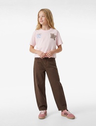 Pamuk Kısa Kollu Bisiklet Yaka Önü ve Arkası Nakış ve Ekose Aplike Detaylı Tişört