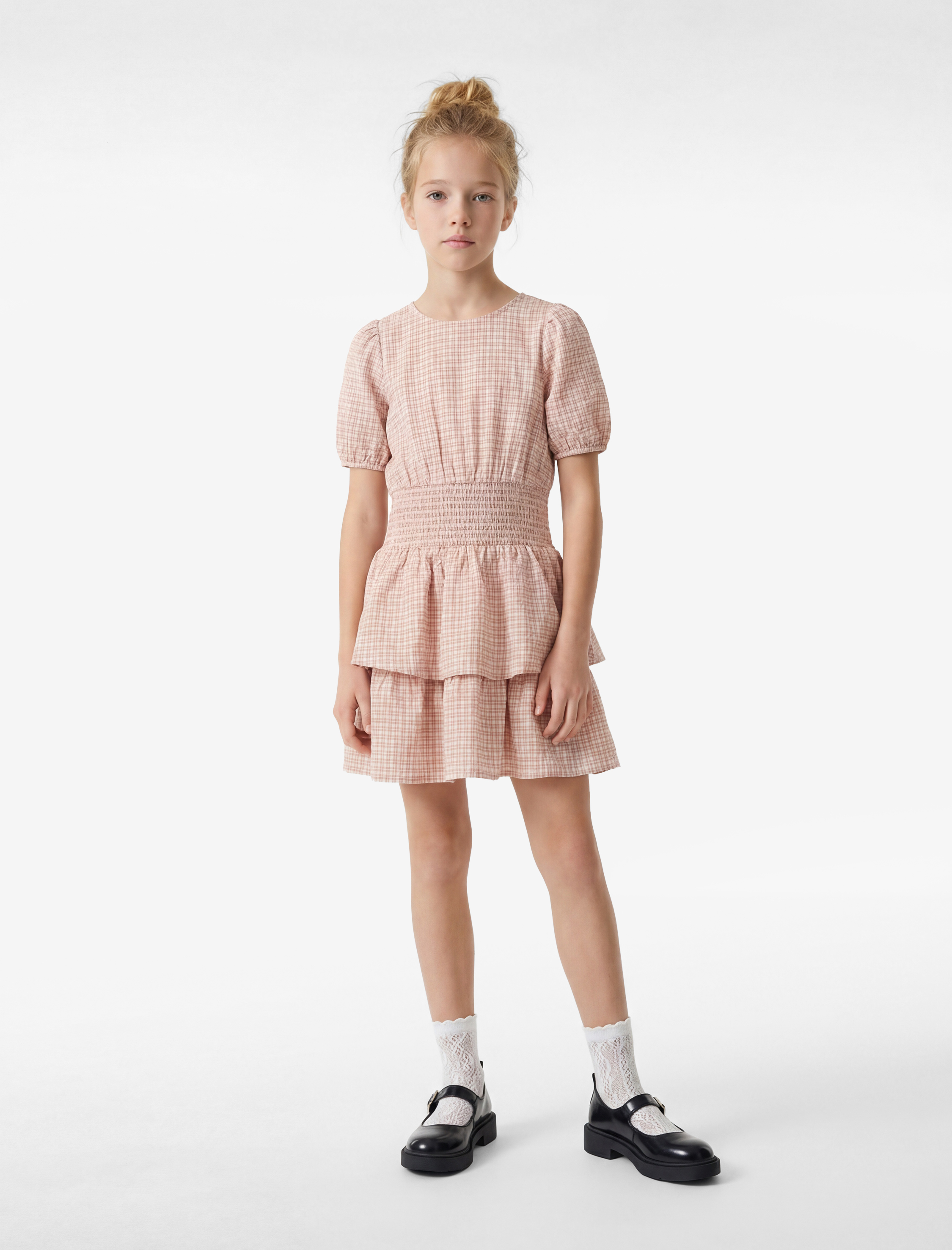  Kız Çocuk Pamuklu Bisiklet Yaka Katlı Gipeli Ekoseli Kısa Kollu Balon Kol Elbise