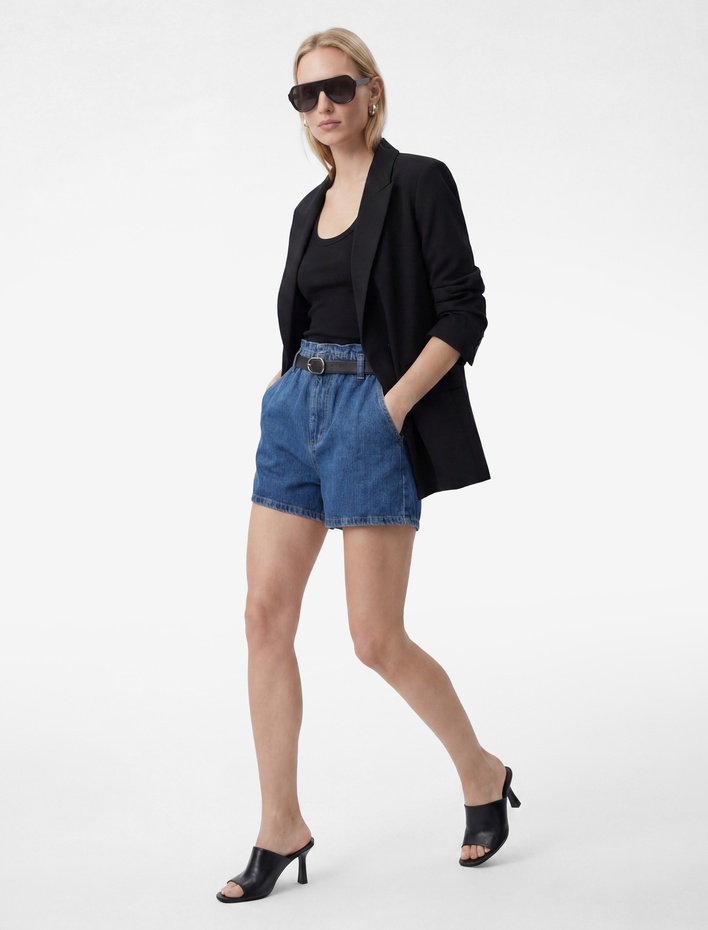  Yüksek Bel Cepli Pamuklu Kemerli Denim Şort