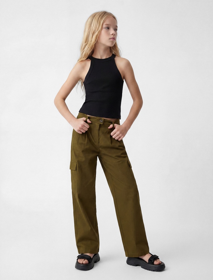 Kız Çocuk Ribanalı Halter Yaka Kolsuz Pamuklu Crop Atlet