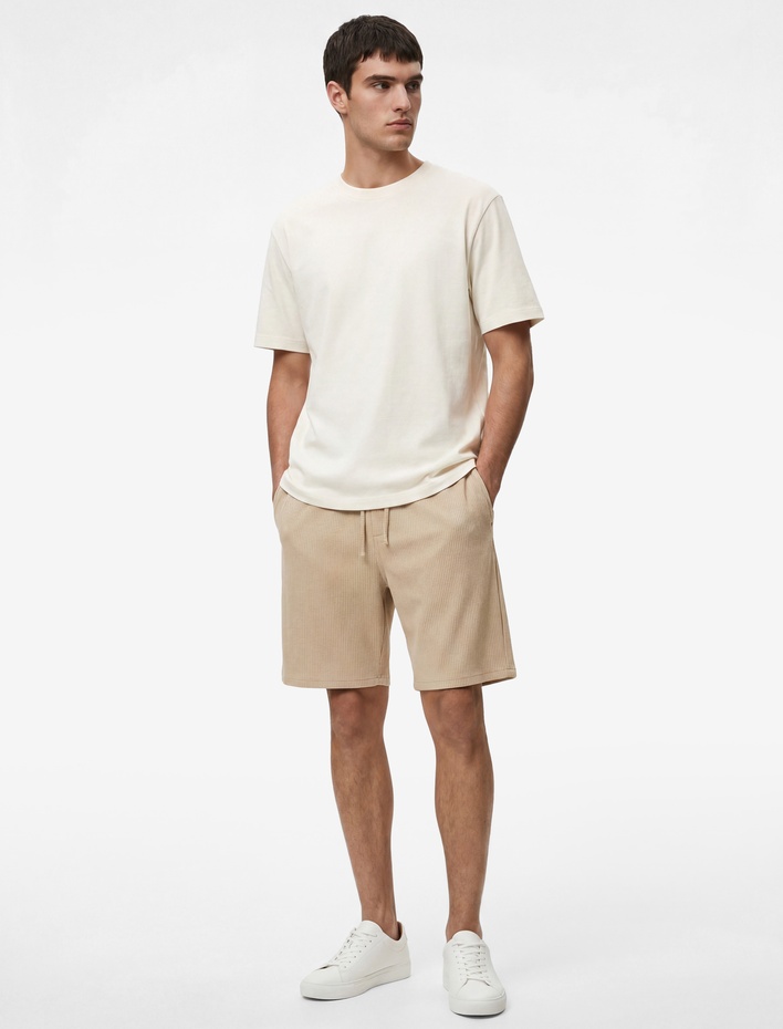  Bermuda Cepli Dokulu Beli Bağcıklı Şort