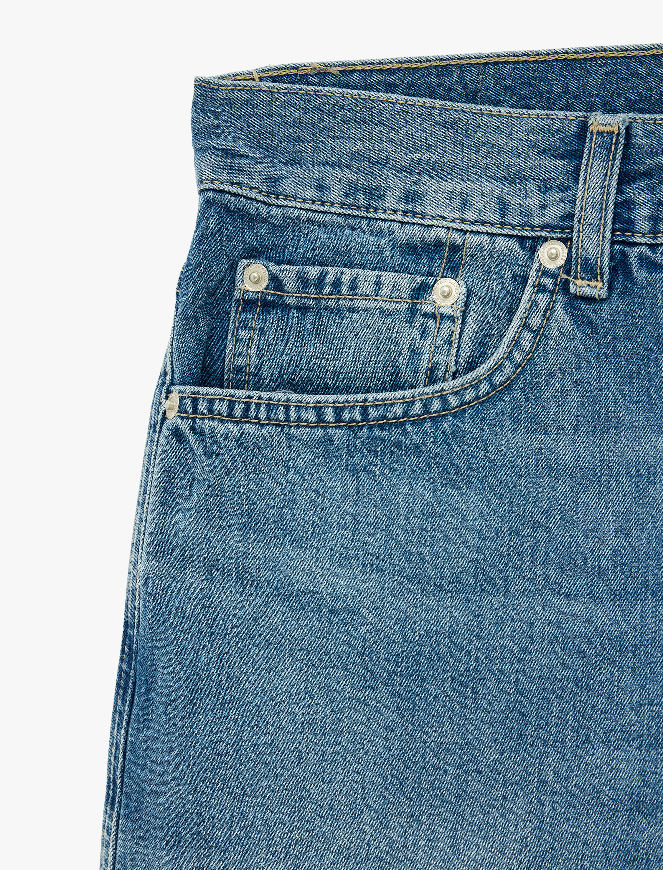   Pamuklu Cepli Bermuda Straight Fit Jean Şort