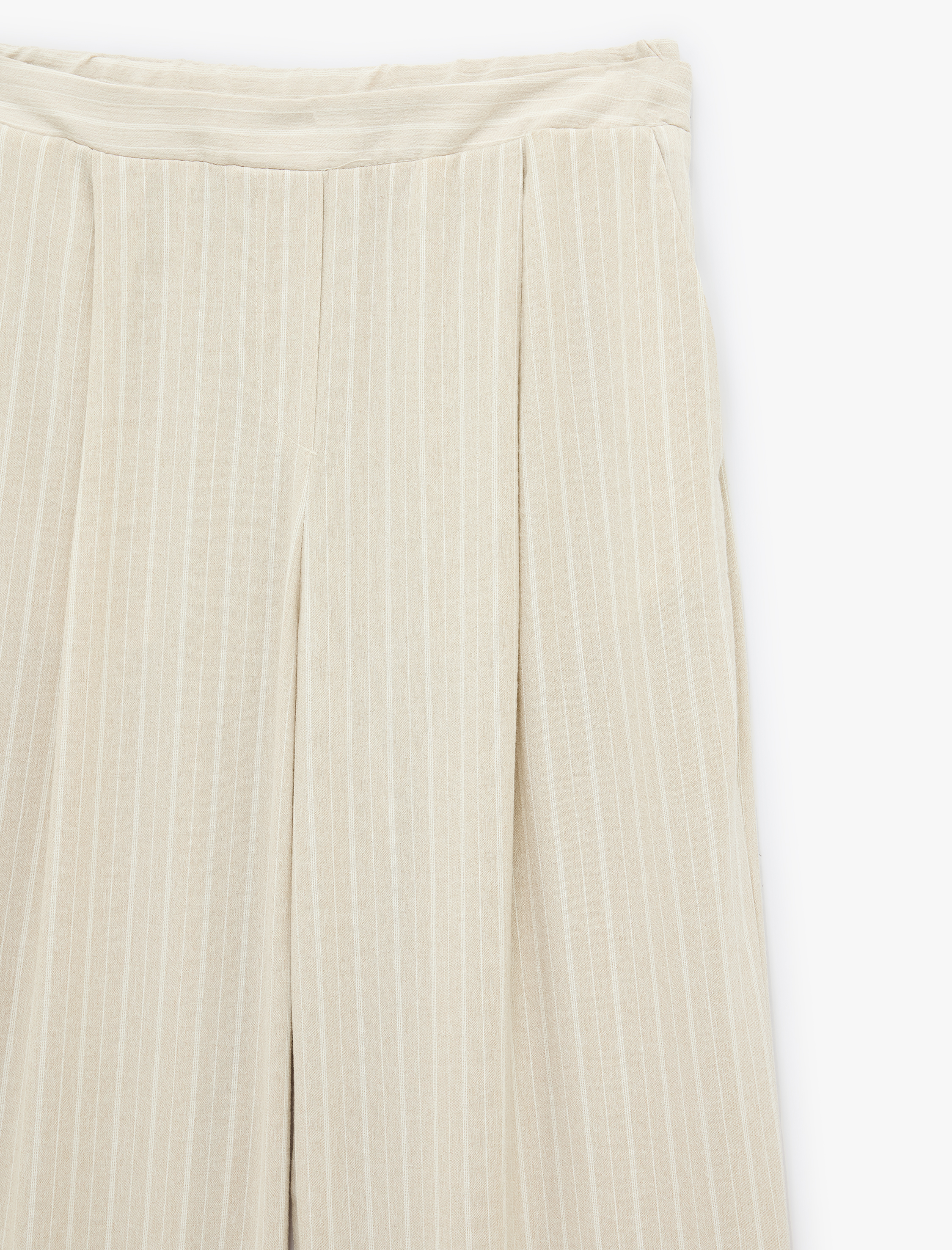   Viskon Karışımlı Cepli Pile Detaylı Düz Bol Paça Çizgili Kumaş Pantolon