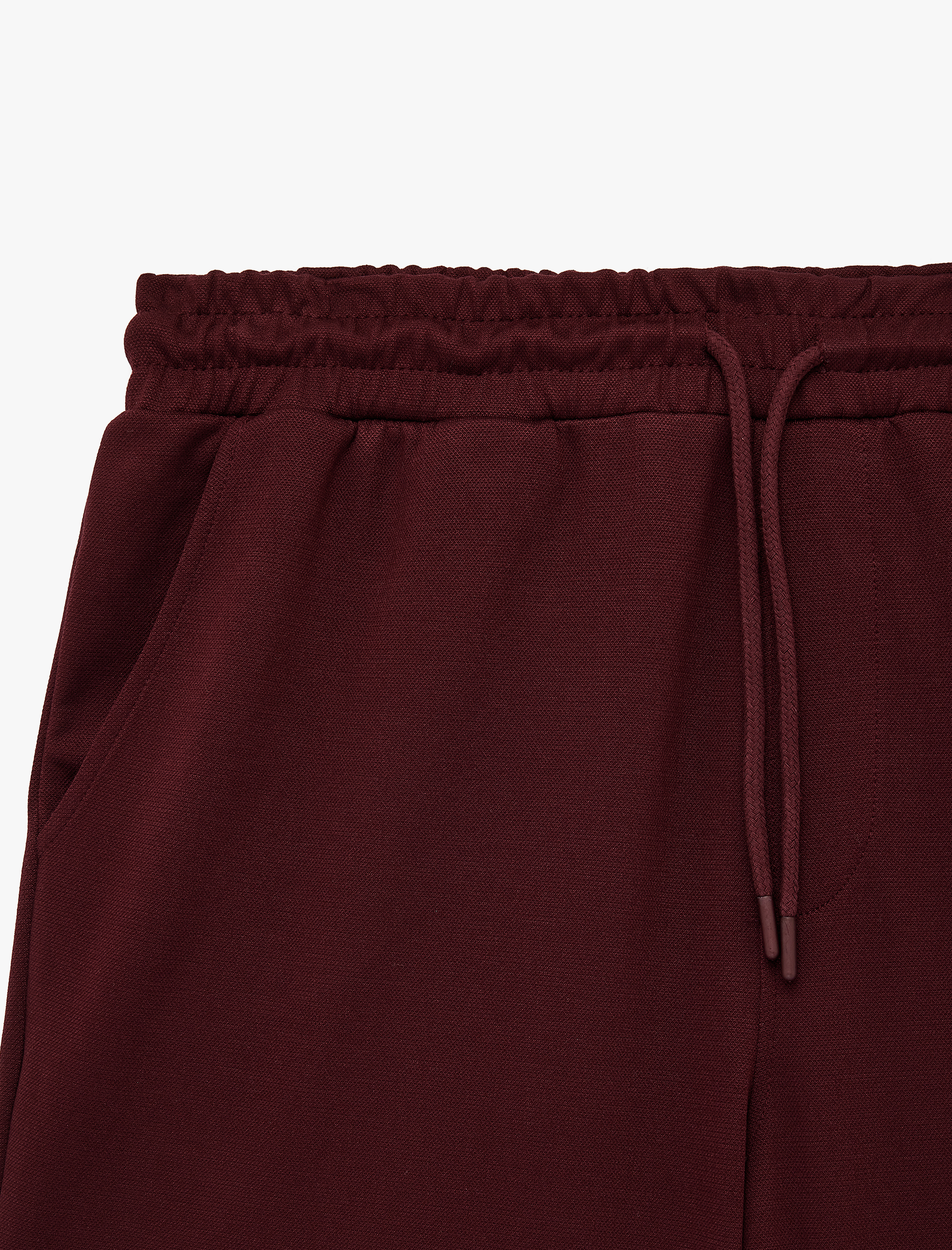   Regular Fit Viskon Karışımlı Beli Bağcıklı Şort