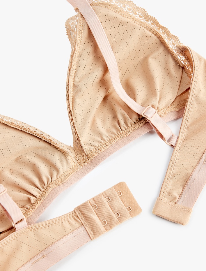  Balensiz Dolgusuz Rahat Kalıp Dantel Detaylı Soft Sütyen