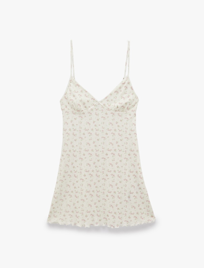 Pamuklu Çiçek Desenli İnce Askılı Mini Gecelik