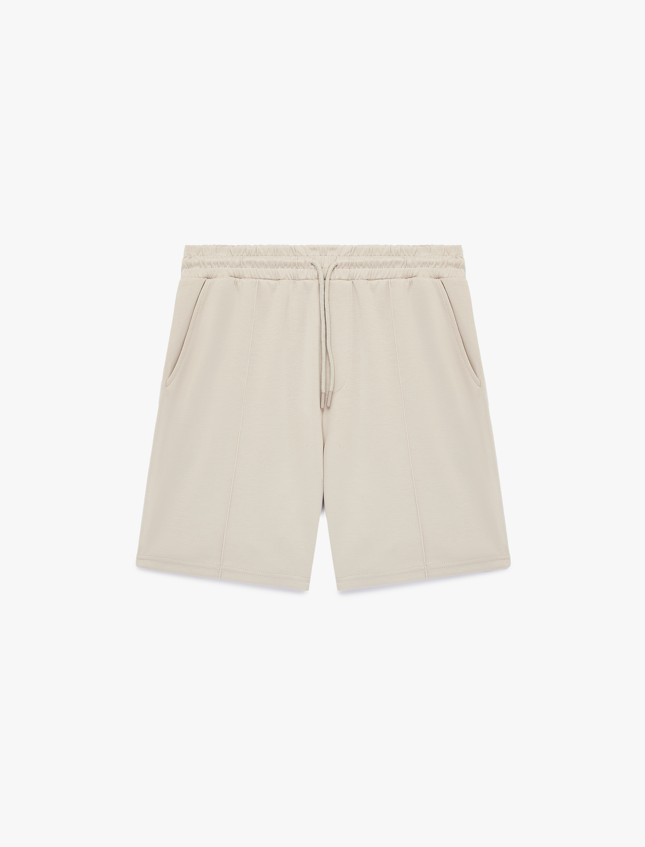   Regular Fit Cepli Viskon Karışımlı Bermuda Beli Bağcıklı Şort