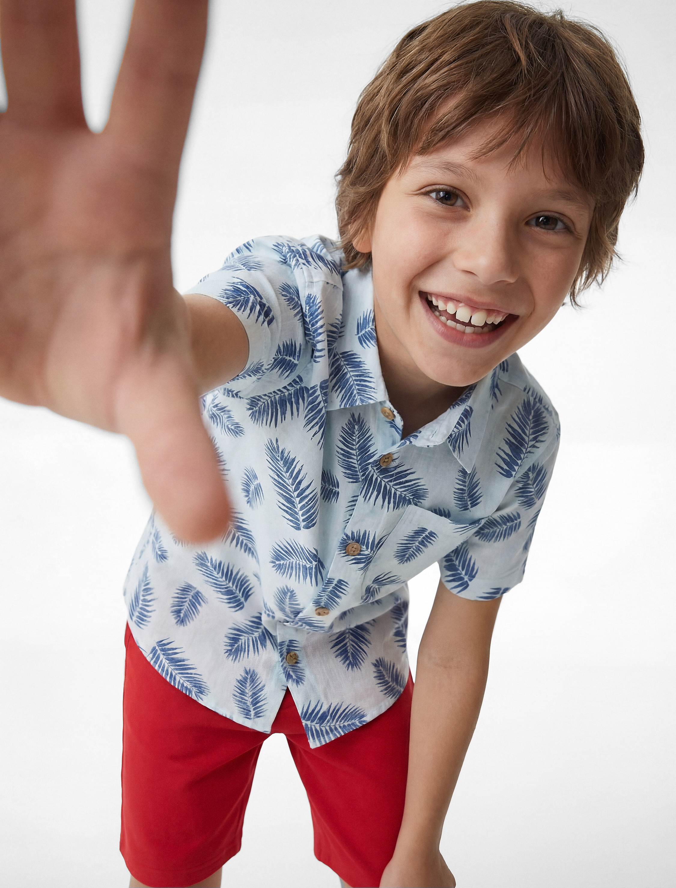  Erkek Çocuk Pamuklu Klasik Yaka Cepli Desenli Kısa Kollu Gömlek