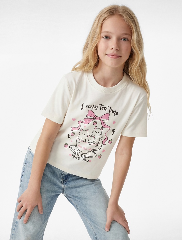 Kız Çocuk Bisiklet Yaka Kısa Kollu Pamuklu Kedi Baskılı Tişört
