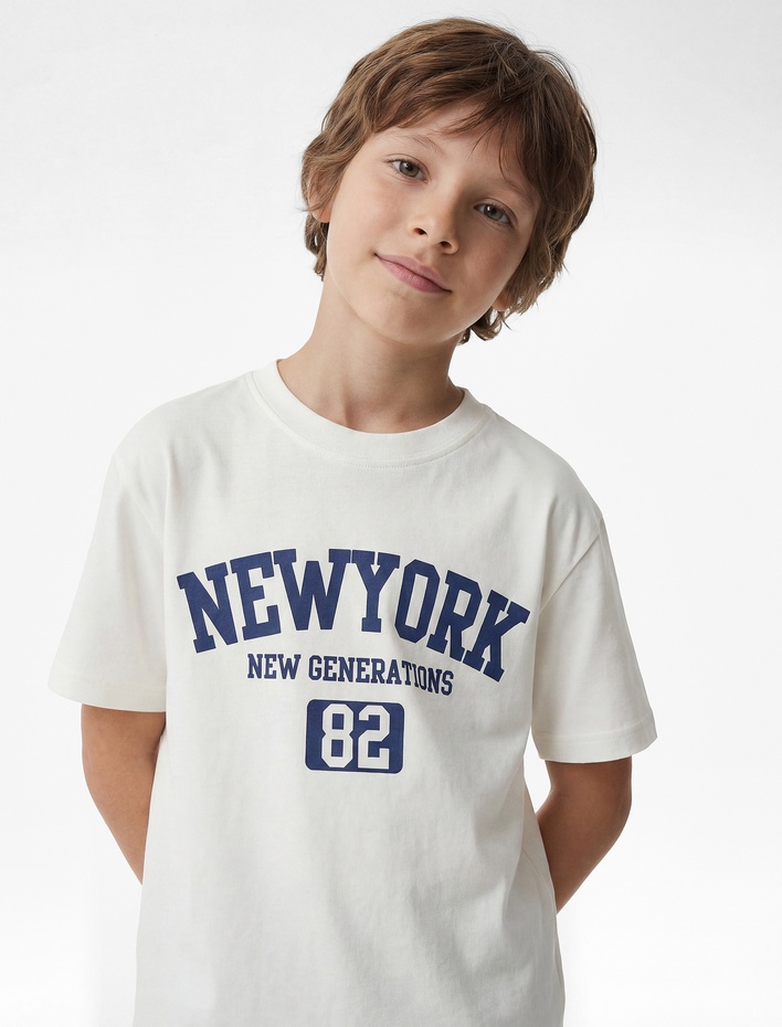 Erkek Çocuk Pamuklu Kısa Kollu Bisiklet Yaka Baskılı Tişört