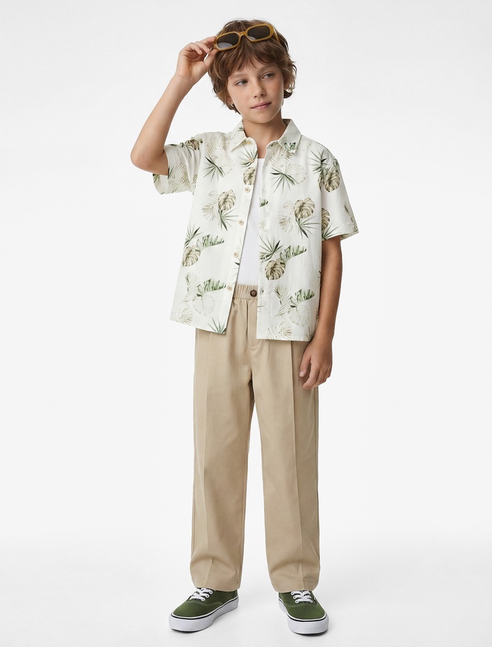 Erkek Çocuk Düğmeli Yaprak Desenli Pamuklu Kısa Kollu Gömlek
