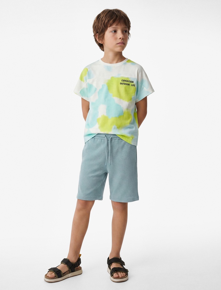 Erkek Çocuk Pamuklu Dokulu Beli Bağcıklı Şort