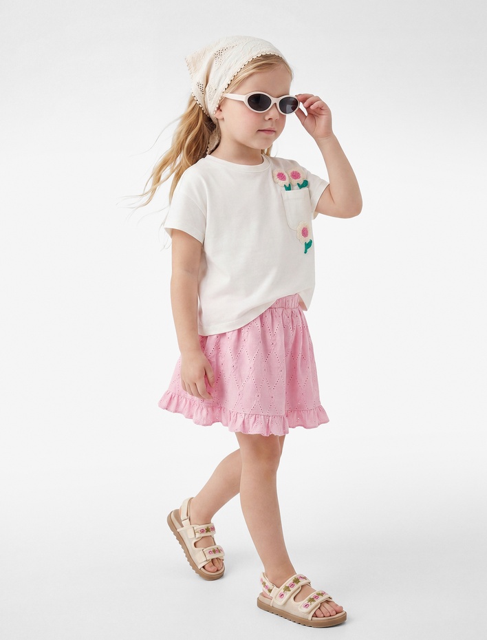 Kız Bebek Beli Lastikli Fırfır Detaylı A Kesim Brodeli Etek