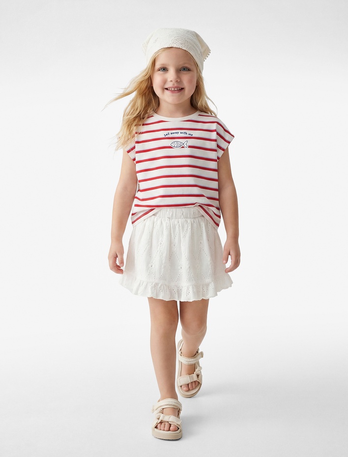 Kız Bebek Beli Lastikli Fırfır Detaylı A Kesim Brodeli Etek