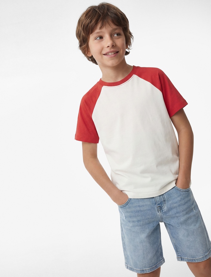 Erkek Çocuk Pamuklu Yıpratılmış Detaylı Düğmeli Cepli Bermuda Denim Şort