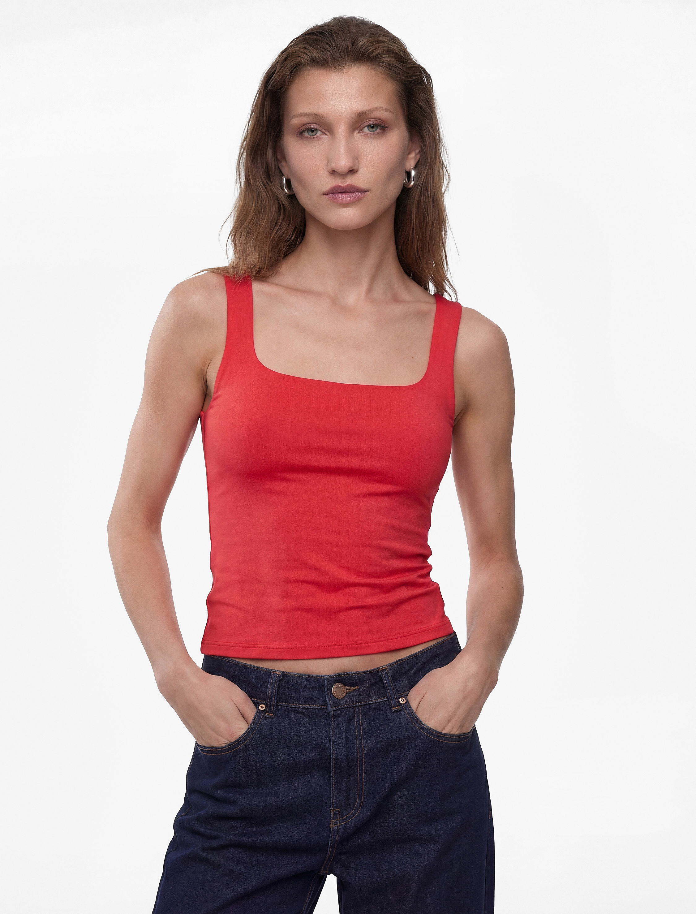   Slim Fit Yuvarlak Yaka Kolsuz Top