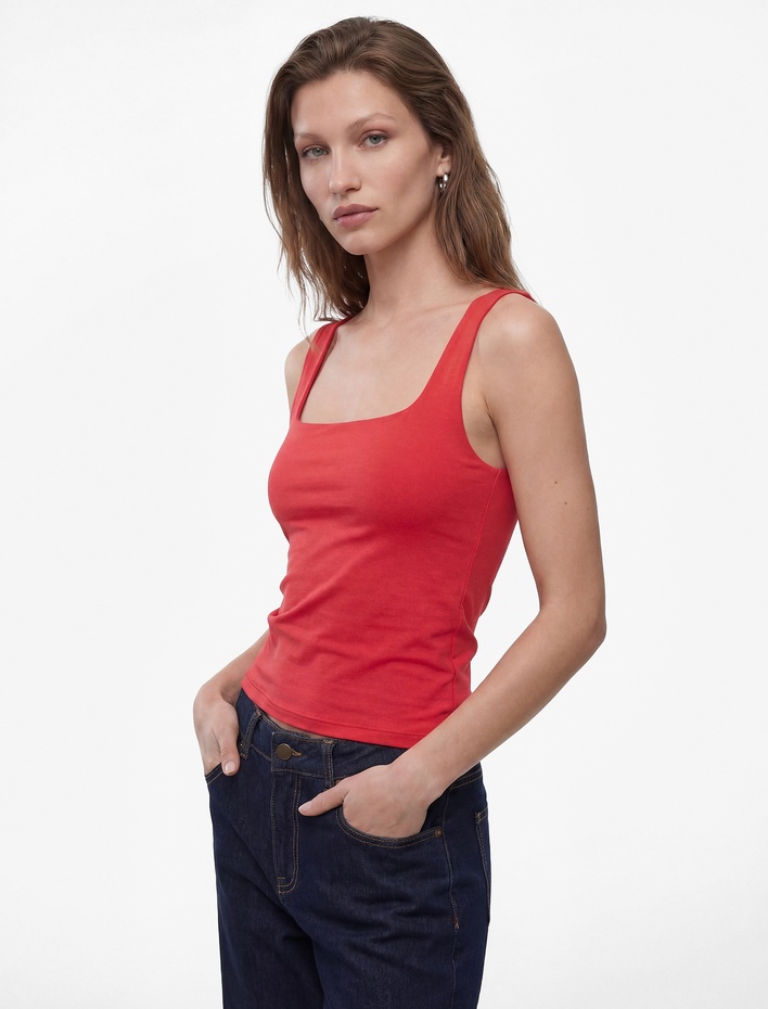  Slim Fit Yuvarlak Yaka Kolsuz Top